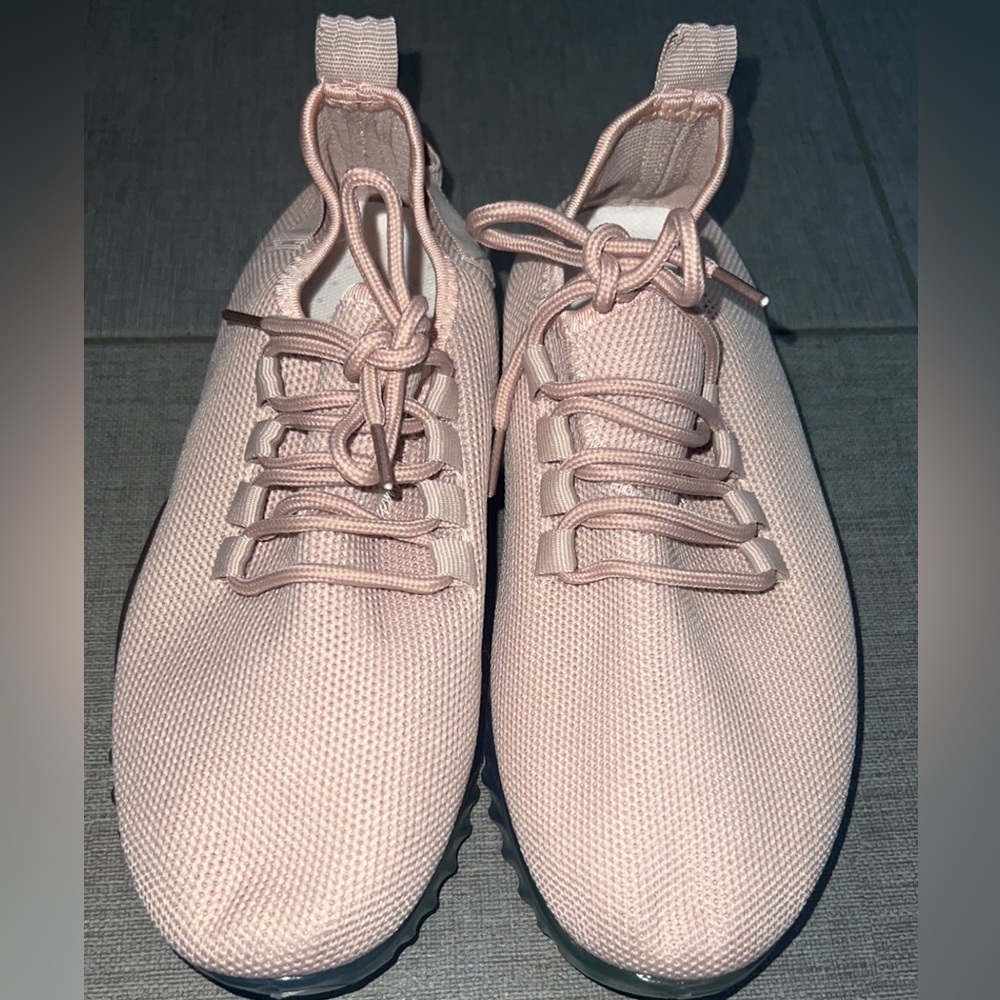 Women’s running shoes for sale